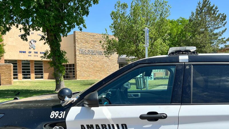 La policía de Amarillo arrestó a un estudiante de 15 años luego de que informaran haber...